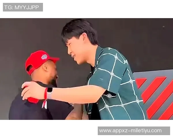 杨瀚森分享与利拉德的交流经历收获宝贵经验与大哥的悉心指导